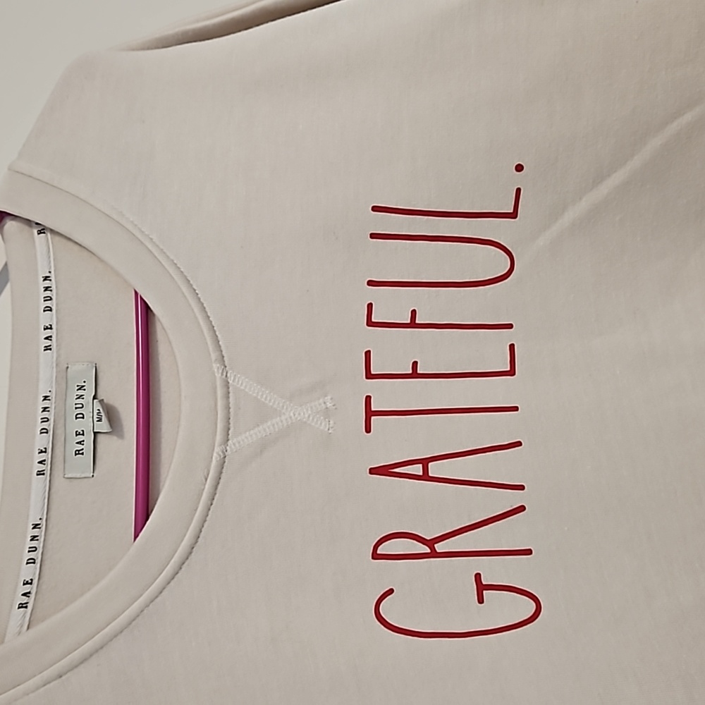 RAE DUNN White long sleeve crop sweatshirt GRATEFUL Medium - Picture 3 of 7